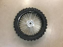 D.I.D. Dirt Star hintere Felge mit Reifen "NEU" D.I.D. Dirt Star hintere Felge mit Reifen "NEU"