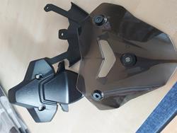 org. BMW Cockpitverkleidung mit Halter und Spoiler inkl. Montagematerial org. BMW Cockpitverkleidung mit Halter und Spoiler inkl. Montagematerial