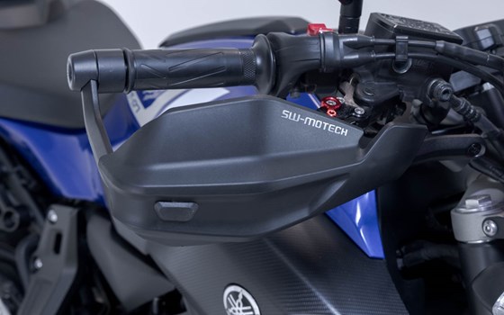 Adventure Handprotektoren-Kit. Schwarz. Yamaha MT-07 (14-20). - Bild 4