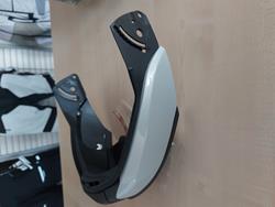 Kinnteil BMW Systemhelm 6 white-silver NEU Kinnteil BMW Systemhelm 6 white-silver NEU