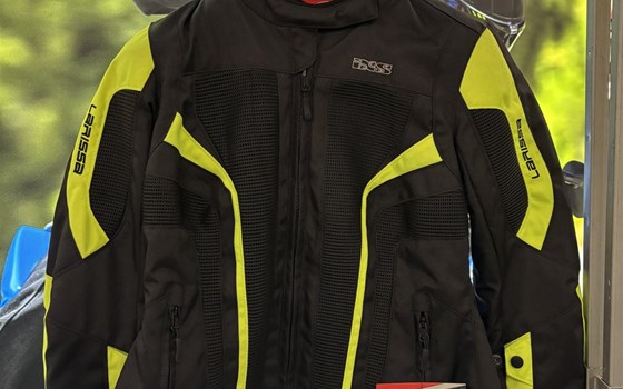 IXS Larissa  - Bild 1