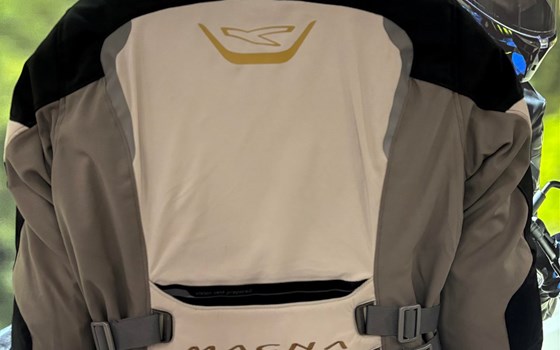 Jas Macna Lily  - Bild 2