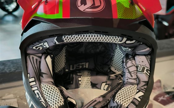 J32 Pro Rave - Bild 3