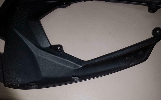Heckverkleidung Kawasaki ZX-10R 2016 beschädigt - Bild 3