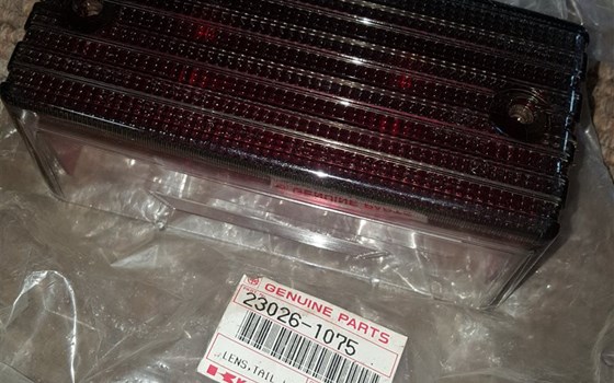 Kawasaki GPZ 550 Rücklicht 1984 - 1987 - Bild 2