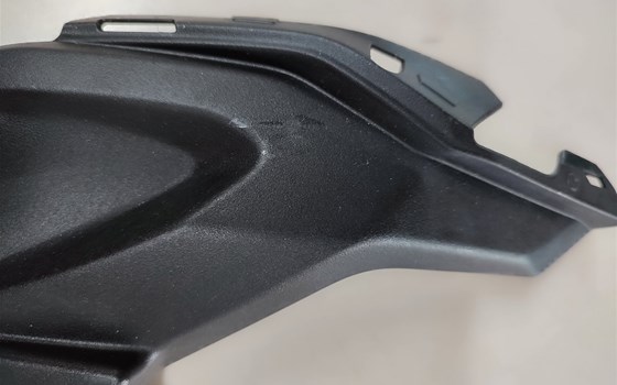 untere Verkleidung am Scheinwerfer Kawasaki Z900 2017 - 2019 - Bild 2