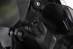 USB-Doppelsteckdose USB / USB-C mit Steckdosenverlegung R 1- schwarz