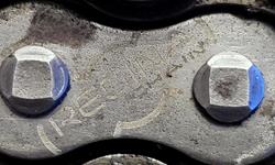 Offene Motorradkette REGINA 520 ZRDK, 106 Glieder, inkl. neuem Nietschloss, nur ca. 5.900 km gelaufen, wegen Übersetzungsänderung aus Ducati 950 Supersport ausgebaut, Versand gegen Aufpreis möglich, 35,- €