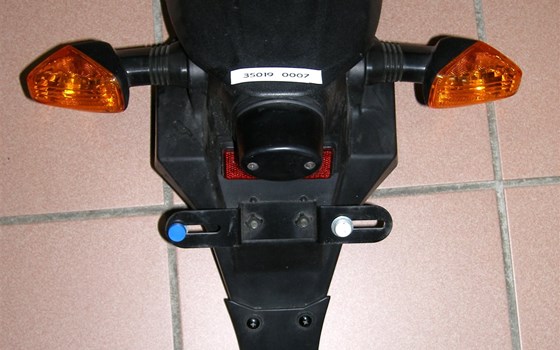 kpl. Kennzeichenträger inkl. Blinker - Bild 1