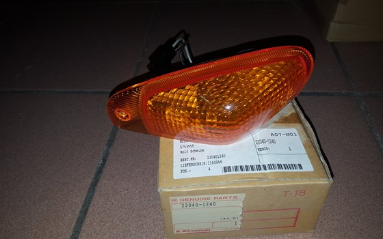 Blinker vorn rechts Kawasaki ZZR 500 / 600  - Bild 2