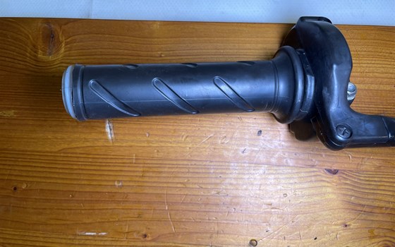 Ducati Hypermotard 1100 EVO SP 2010 Gasgriff Seilzug Bowdenzug - Bild 4