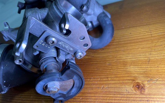 Ducati Hypermotard 1100 EVO SP 2010 Einspritzanlage 35kw Drossel - Bild 7