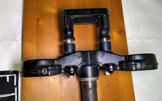 Ducati Hypermotard 1100 EVO SP 2010 Gabelbrücke oben unten - Bild 4