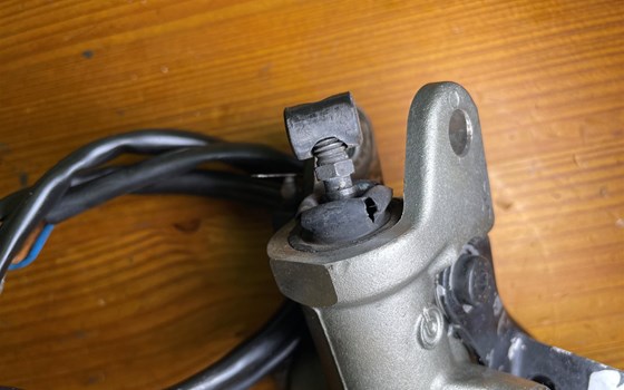 Ducati Hypermotard 1100 EVO SP 2010 Kupplungszylinder Geber Pumpe - Bild 7