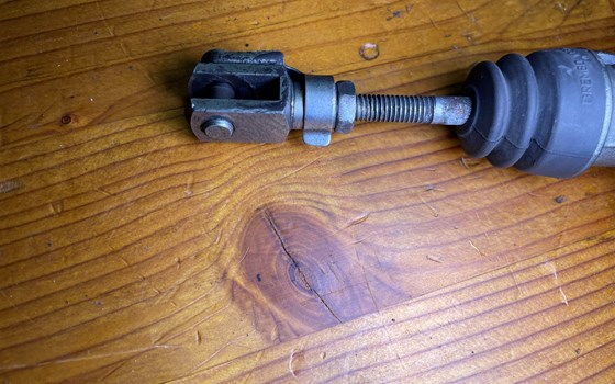 Ducati Hypermotard 1100 EVO SP 2010 Bremspumpe hinten - Bild 7