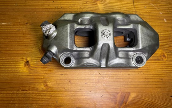 Ducati Hypermotard 1100 Evo SP 2010 Bremssattel vorne links Zange - Bild 2