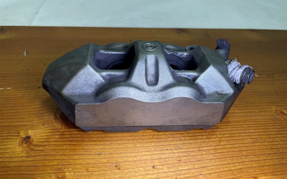 Ducati Hypermotard 1100 Evo SP 2010 Bremssattel vorne links Zange - Bild 4