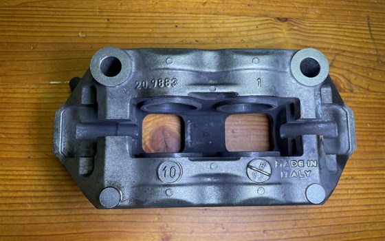 Ducati Hypermotard 1100 Evo SP 2010 Bremssattel vorne links Zange - Bild 7