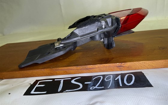 Ducati Hypermotard 1100 EVO SP 2010 Rücklicht Halterung - Bild 11