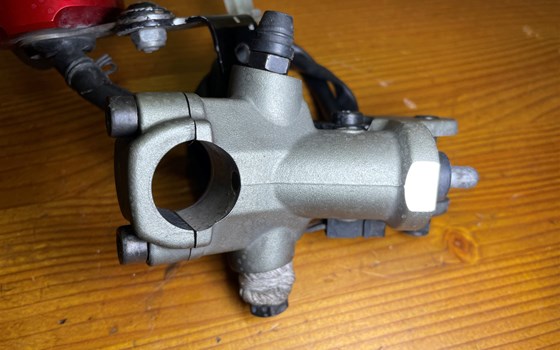 Ducati Hypermotard 1100 EVO SP 2010 Hauptbremszylinder Pumpe - Bild 8