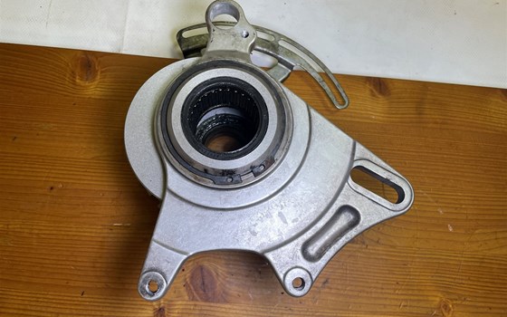 Ducati Hypermotard 1100 EVO SP 2010 Kettenspanner Achsaufnahme - Bild 7