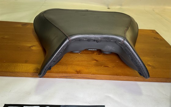 Aprilia RSV 1000 Tuono RP 2003 Sitzbank Sattel - Bild 8