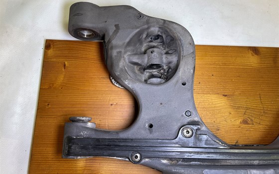 Ducati Hypermotard 1100 EVO SP 2010 Schwinge Einarmschwinge - Bild 2