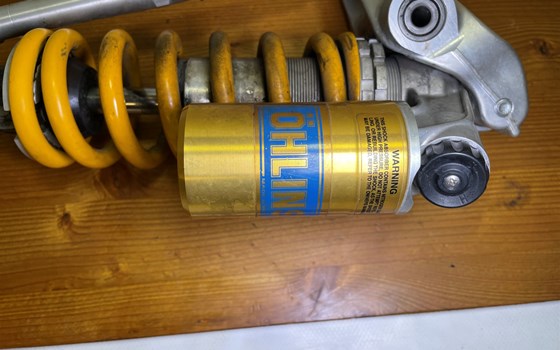 Ducati Hypermotard 1100 EVO SP 2010 Öhlins Federbein Dämpfer - Bild 3