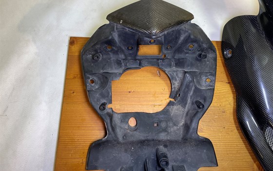 Ducati Hypermotard 1100 EVO SP 2010 Carbon Frontverkleidung Maske - Bild 2