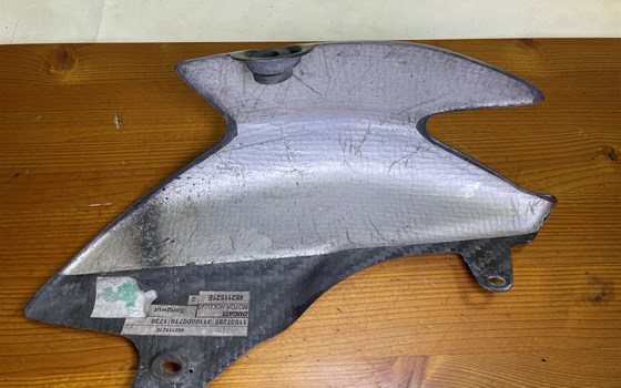 Ducati Hypermotard 1100 Evo SP 2010 Carbon Heckverkleidung - Bild 6