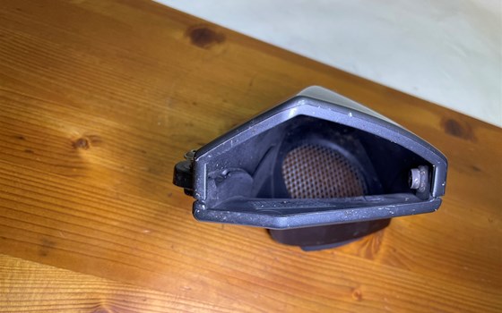 Aprilia RSV 1000 Tuono RP 2003 Lufteinlass rechts Ram Air - Bild 5