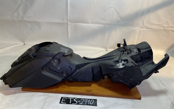 Ducati Hypermotard 1100 EVO SP 2010 Tank Benzintank - Bild 6