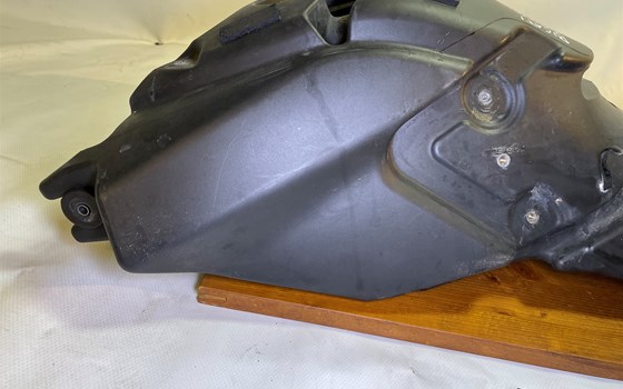 Ducati Hypermotard 1100 EVO SP 2010 Tank Benzintank - Bild 7