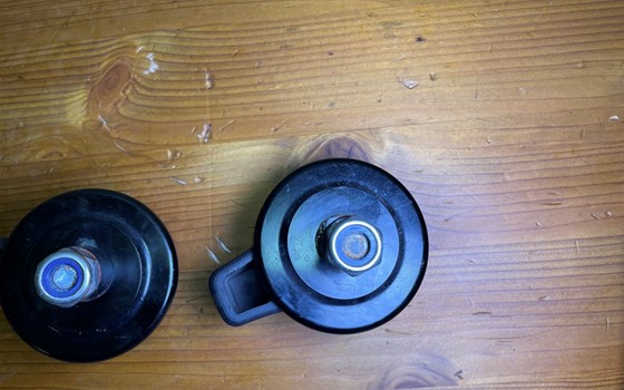 Aprilia RSV 1000 Tuono RP 2003 LSL Sturzpads - Bild 6