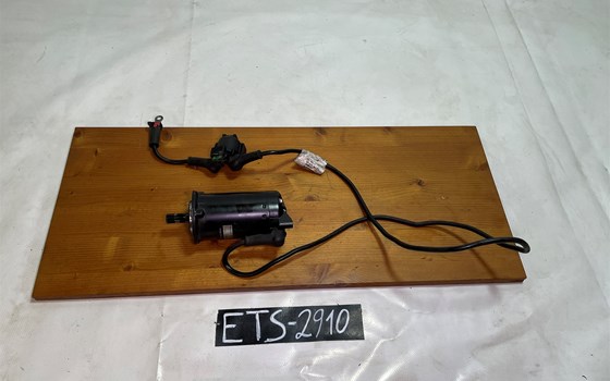 Ducati Hypermotard 1100 EVO SP 2010 Anlasser Relais Starter 89 € - Bild 1