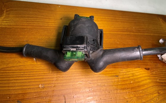 Ducati Hypermotard 1100 EVO SP 2010 Anlasser Relais Starter 89 € - Bild 3