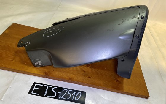 Aprilia RSV 1000 Tuono RP 2003 Bugverkleidung Verkleidung unten - Bild 12