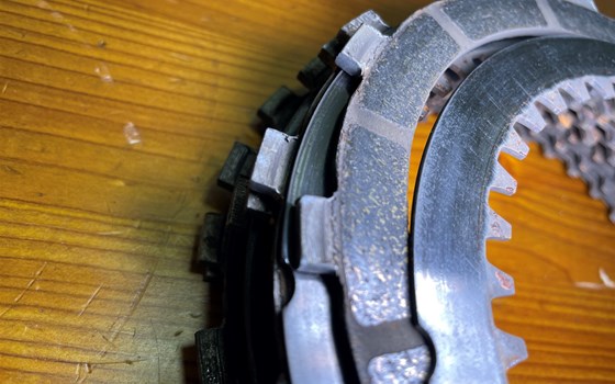 Ducati Hypermotard 1100 EVO SP 2010 Kupplung Kupplungskorb 29 € - Bild 16