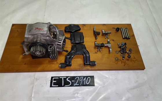 Ducati Hypermotard 1100 EVO SP 2010 Zylinderkopf Nockenwelle vorn - Bild 1