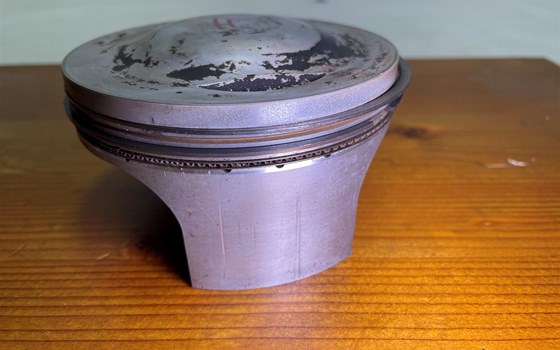 Ducati Hypermotard 1100 EVO SP 2010 Zylinder Kolben hinten - Bild 4