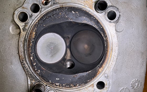 Ducati Hypermotard 11000 EVO SP 2010 Zylinderkopf Nockenwelle hi. - Bild 21