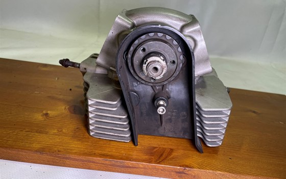 Ducati Hypermotard 11000 EVO SP 2010 Zylinderkopf Nockenwelle hi. - Bild 27