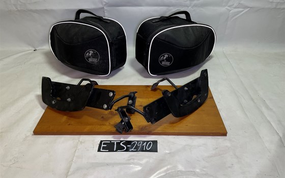 Ducati Hypermotard 1100 EVO SP 2010 Seitentaschen Hepco Becker - Bild 1 Ducati Hypermotard 1100 EVO SP 2010 Seitentaschen Hepco Becker - Bild 1