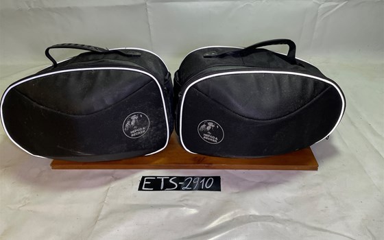 Ducati Hypermotard 1100 EVO SP 2010 Seitentaschen Hepco Becker - Bild 8 Ducati Hypermotard 1100 EVO SP 2010 Seitentaschen Hepco Becker - Bild 8