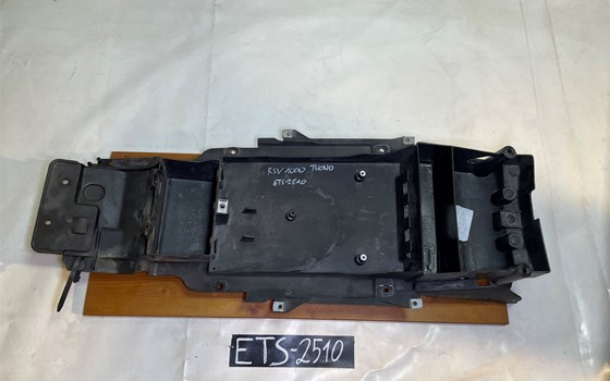 Aprilia RSV 1000 Tuono RP 2003 Spritzschutz Kotflügel hinten - Bild 1