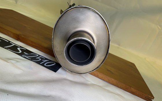 Aprilia RSV 1000 Tuono RP 2003 SR Racing Sportauspuff Endtopf - Bild 8 Aprilia RSV 1000 Tuono RP 2003 SR Racing Sportauspuff Endtopf - Bild 8