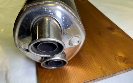 Aprilia RSV 1000 Tuono RP 2003 Endtopf Auspuff Abgasanlage - Bild 12 Aprilia RSV 1000 Tuono RP 2003 Endtopf Auspuff Abgasanlage - Bild 12