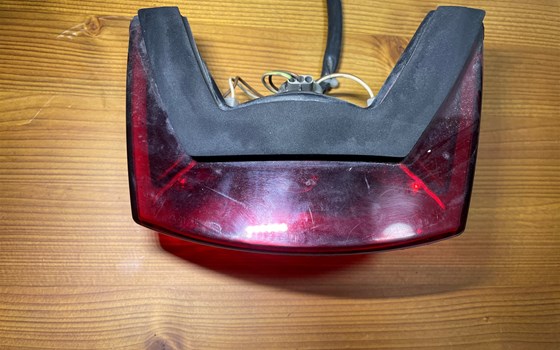 KTM 950 SM LC8 Supermoto Rücklicht - Bild 2