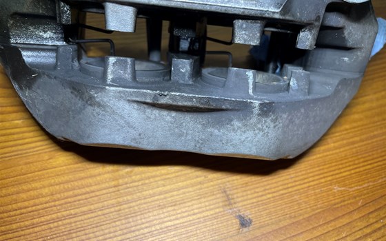 KTM 950 SM LC8 Supermoto Bremssattel vorne rechts Bremszange - Bild 5