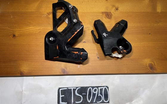 KTM 950 SM LC8 Supermoto Rahmenschutz Verkleidung - Bild 1 KTM 950 SM LC8 Supermoto Rahmenschutz Verkleidung - Bild 1